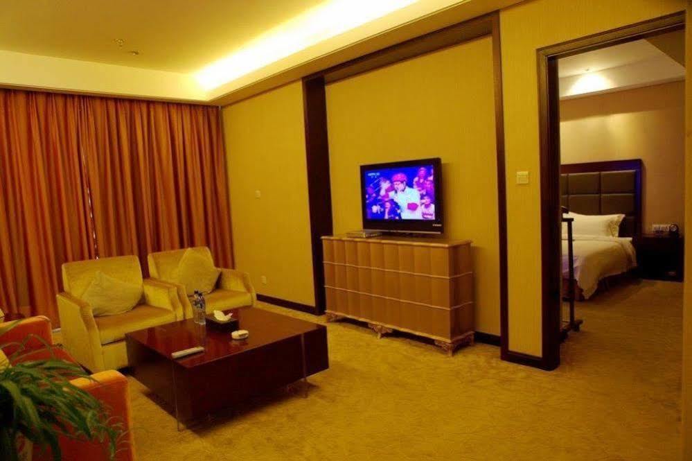 Phoenix Grand Hotel Фэнхуан Экстерьер фото